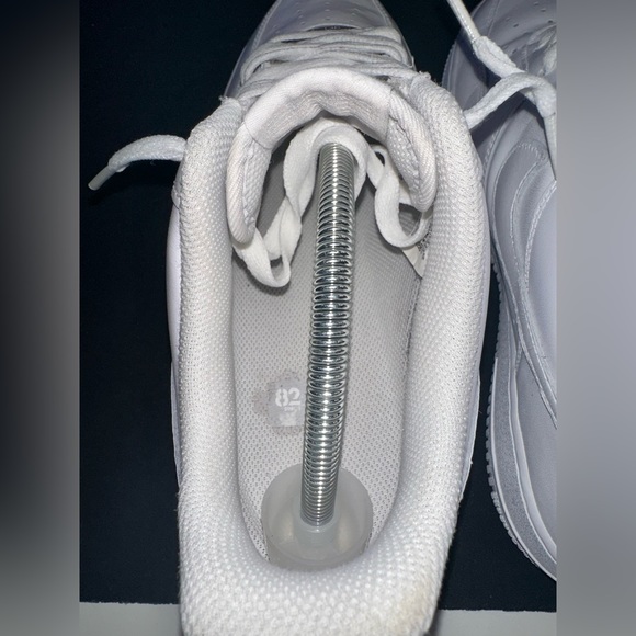 Nike Air Force 1 '07 Lows - Picture 7 of 14